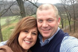 Bev & Ken Gave Presents to Each Other on the First Date