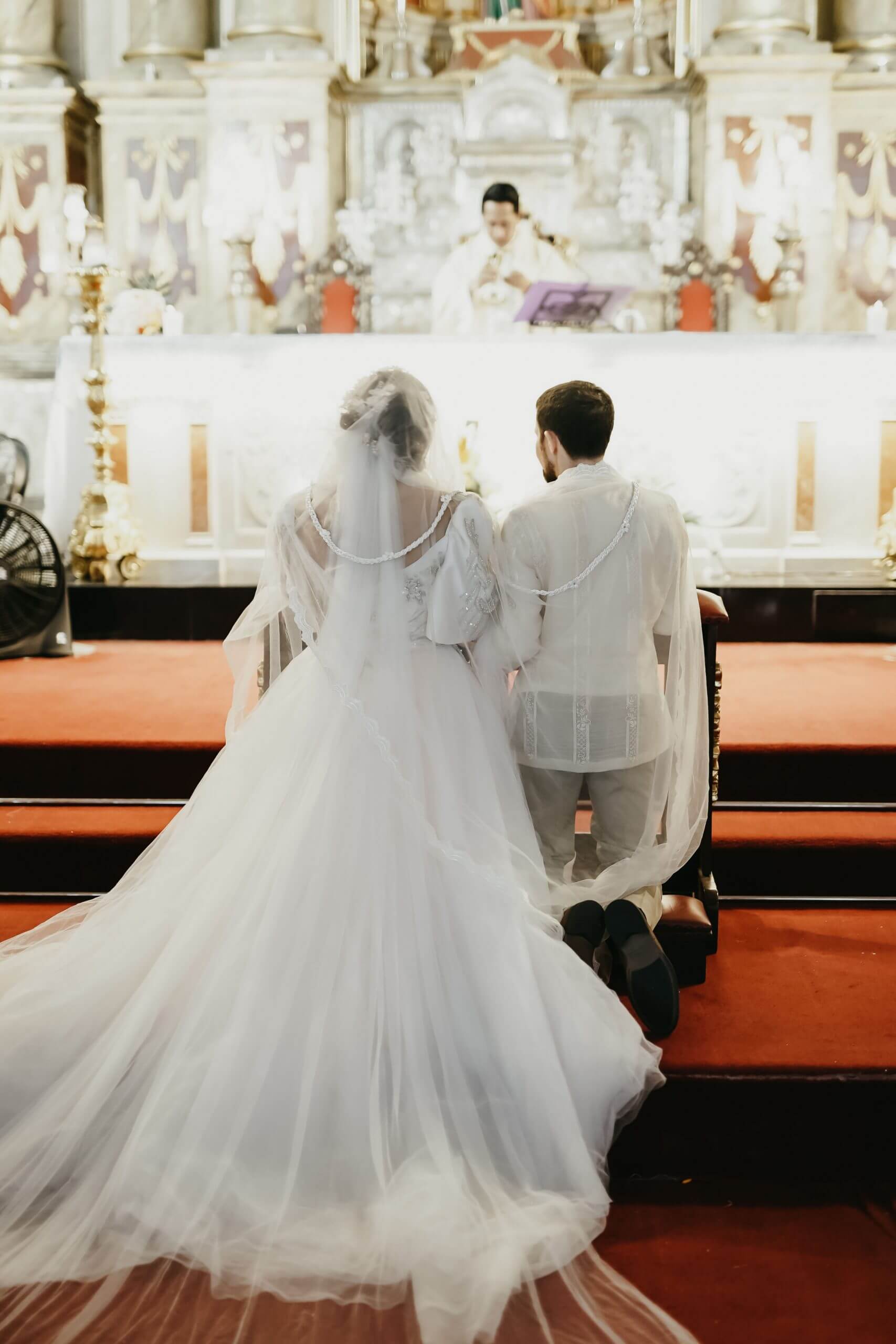 Resplendent Best Describes Their Wedding - CatholicMatch